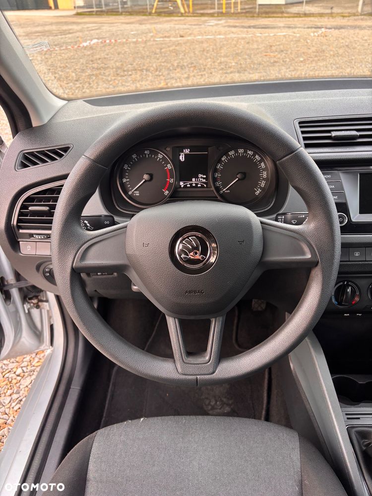 Skoda Fabia - 21