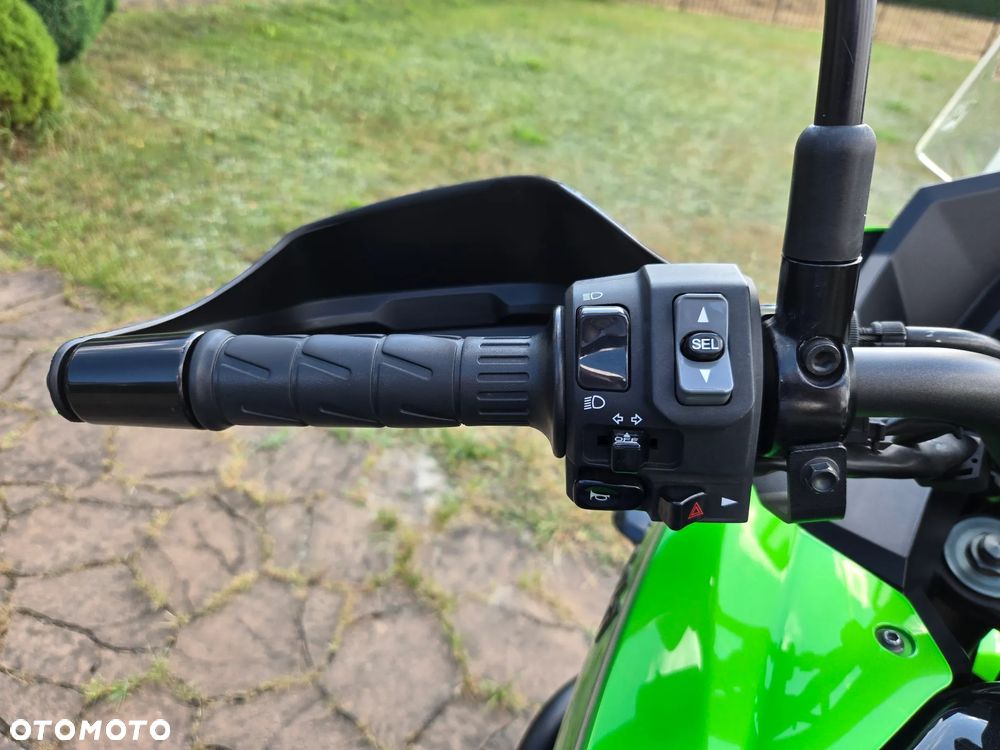 Kawasaki Versys 1000 - 8