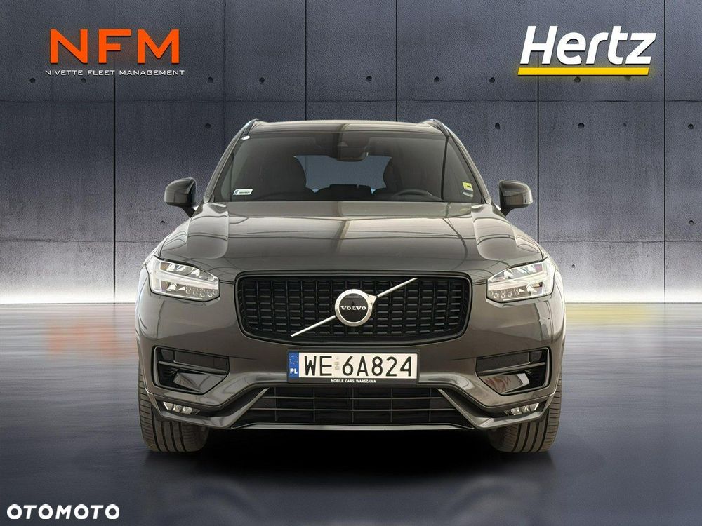 Volvo XC 90 - 9