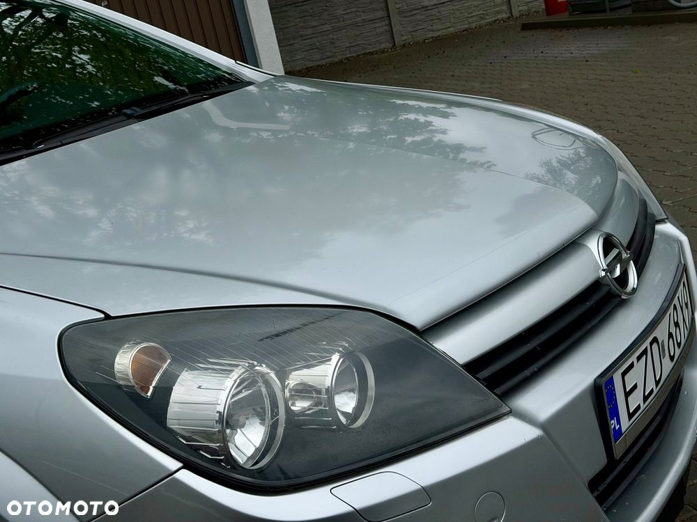Opel Astra - 28