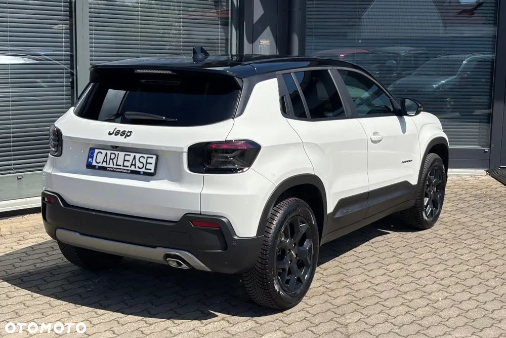 Jeep Avenger 1.2 T3 mHEV Black Edition FWD eDCT6 - 10