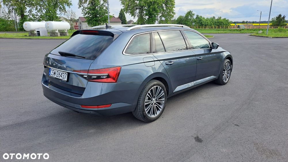 Skoda Superb 2.0 TDI DSG Premium Edition - 6