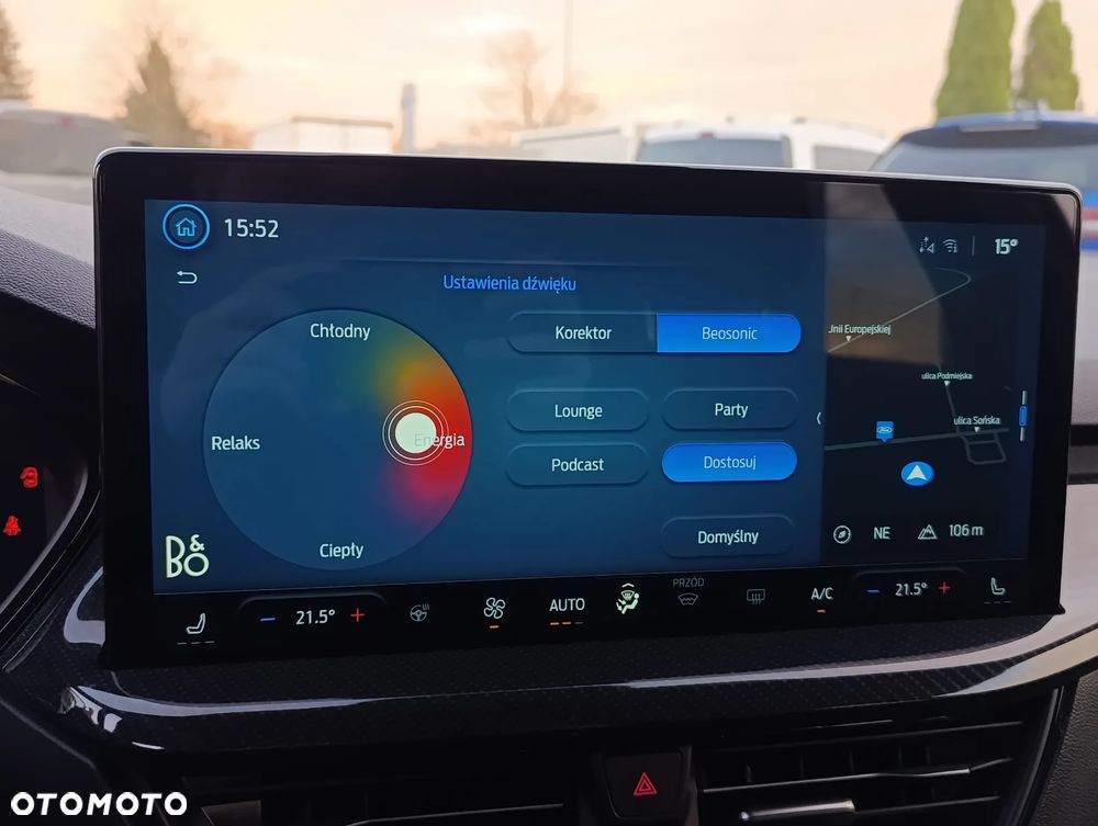 Ford Focus 1.0 EcoBoost mHEV ST-Line X - 23