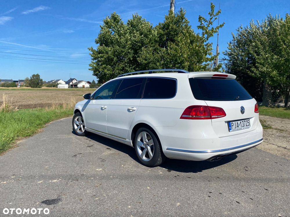 Volkswagen Passat 2.0 TDI Comfortline - 9