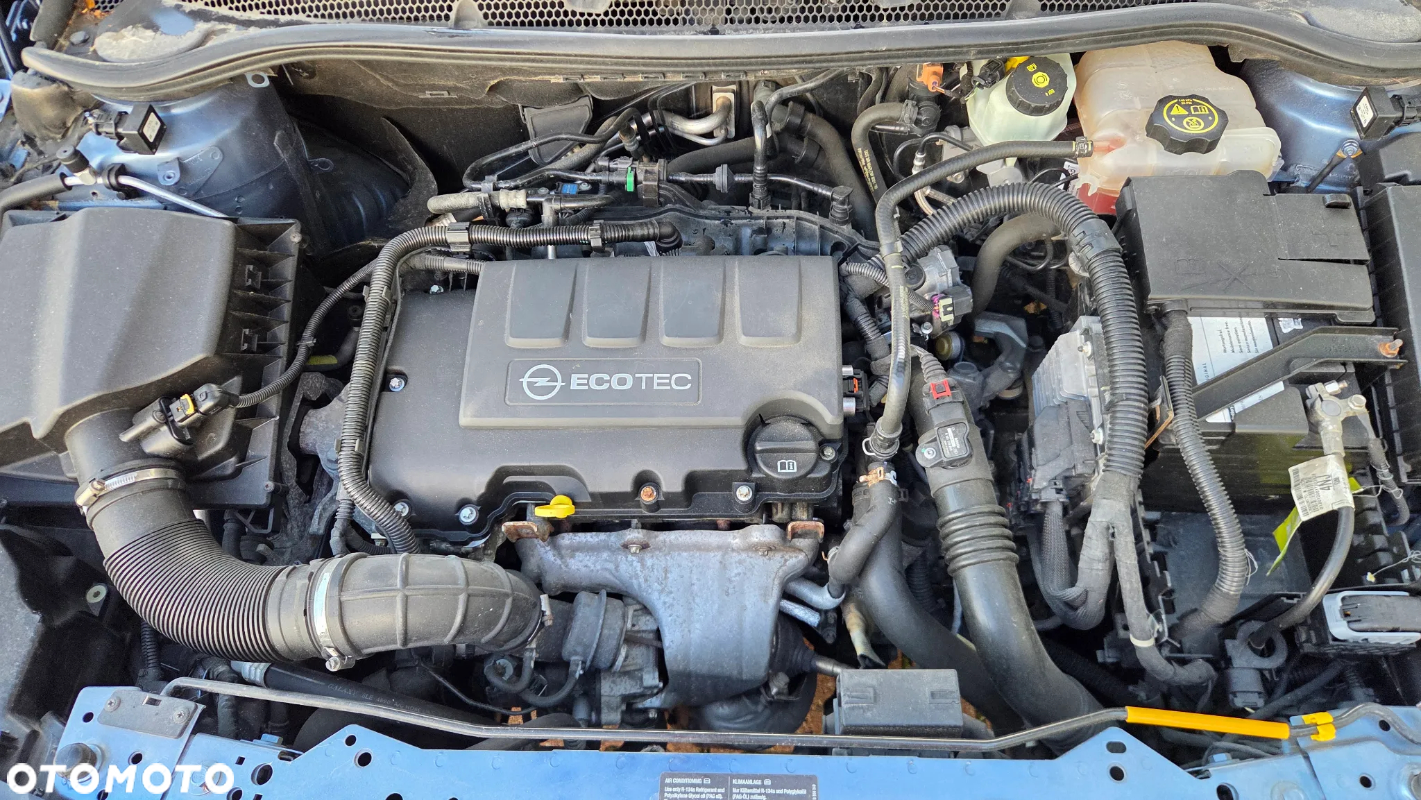 Opel Astra 1.4 Turbo Cosmo - 14