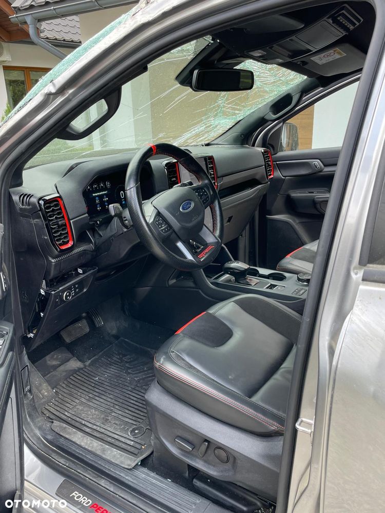Ford Ranger Raptor - 15