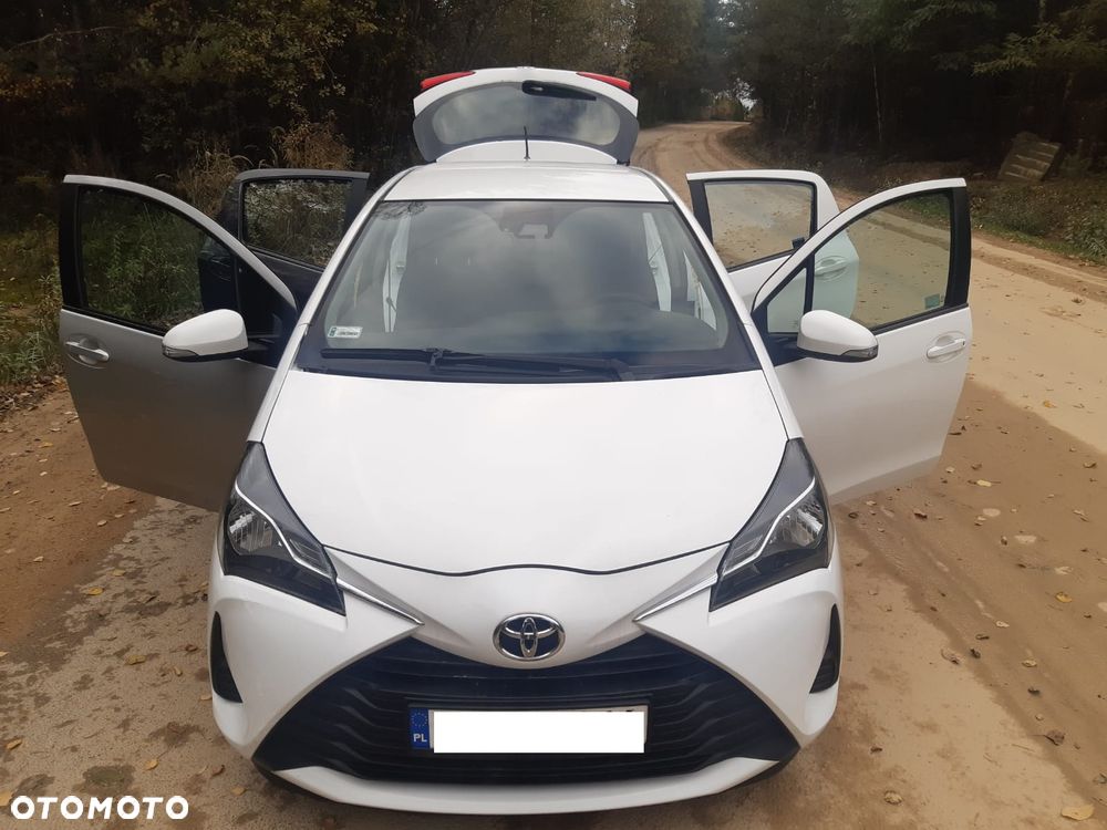 Toyota Yaris - 11