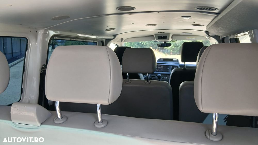 Volkswagen Transporter - 9
