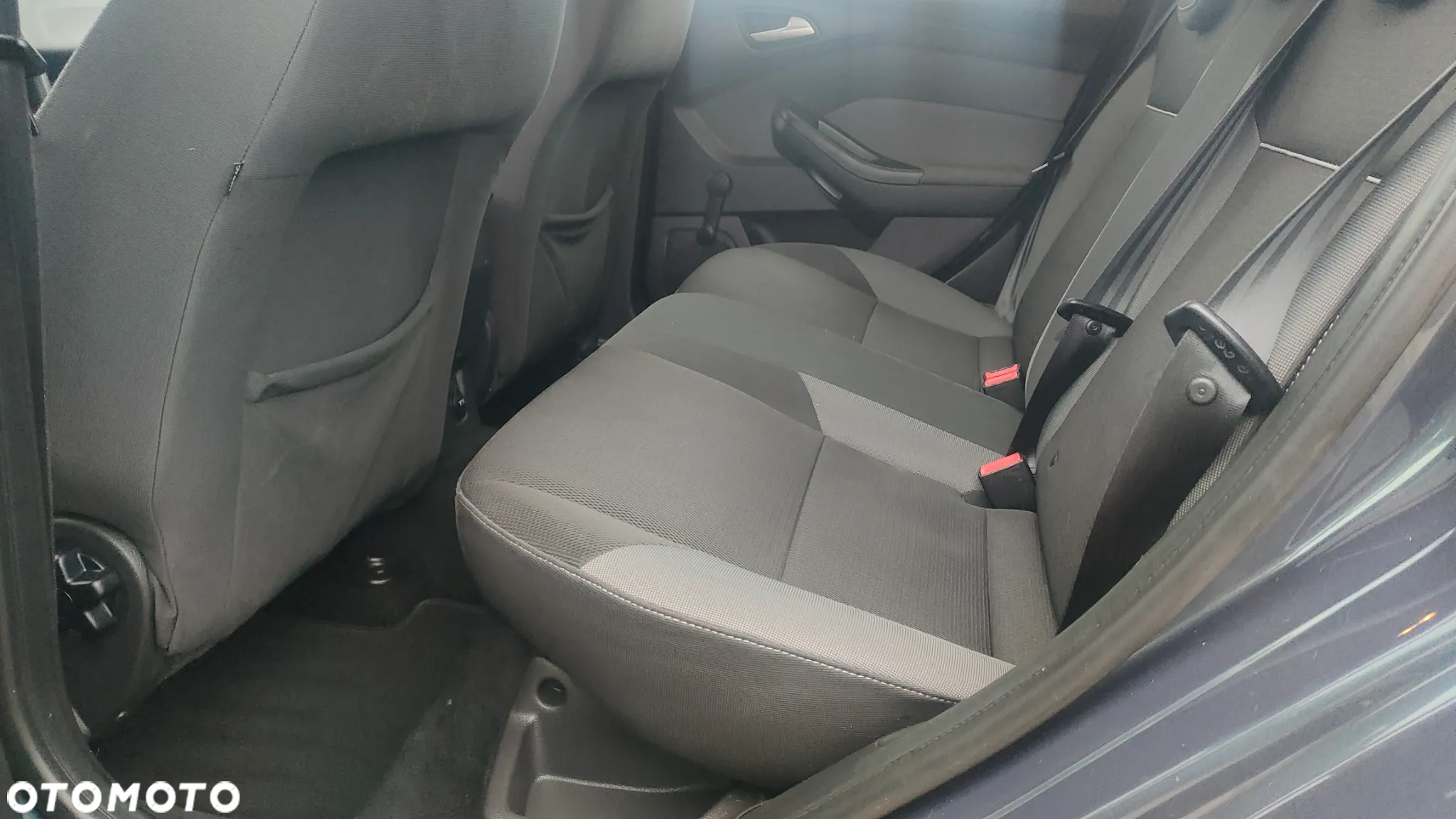 Ford Focus - 12