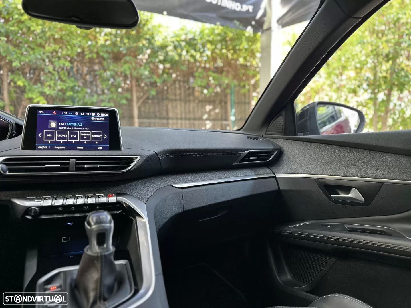 Peugeot 3008 1.2 PureTech GT Line - 24