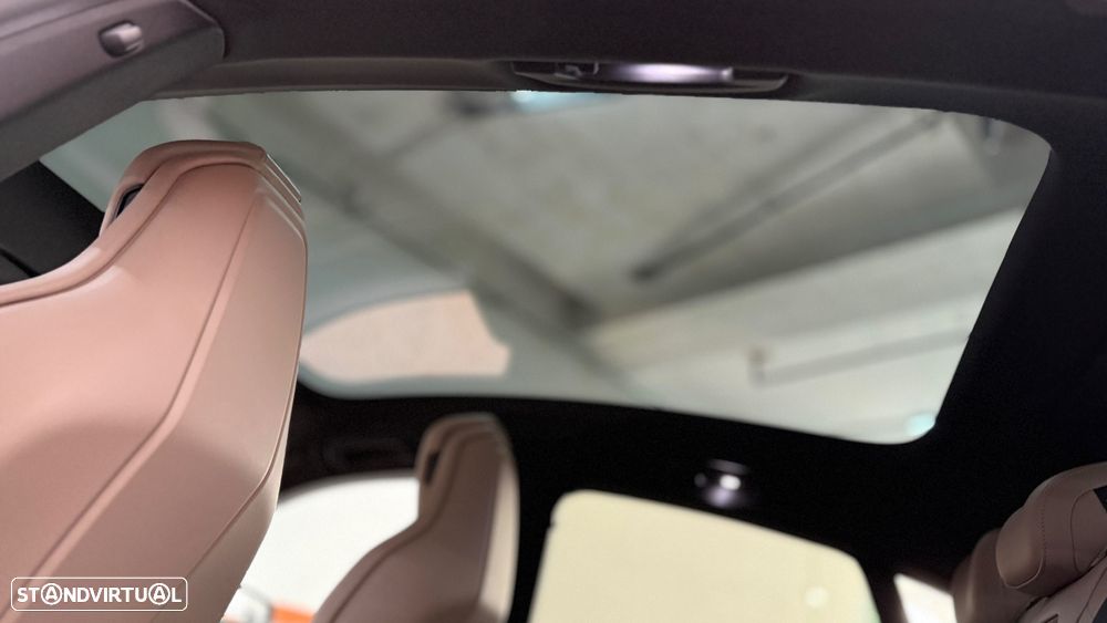 Porsche Taycan Bateria Performance Plus - 25