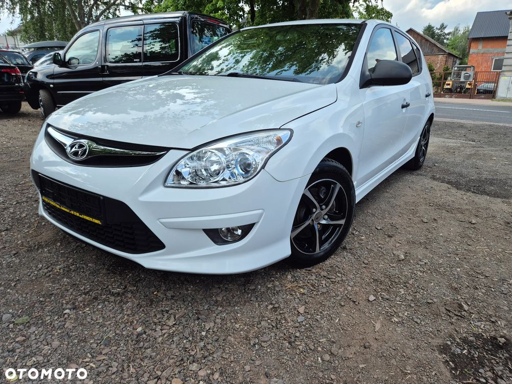 Hyundai i30 1.4 FIFA WM Edition - 14