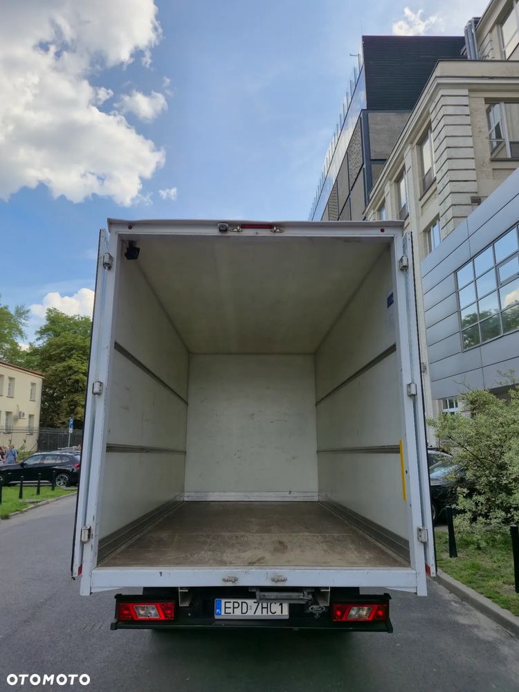 Ford Transit - 9
