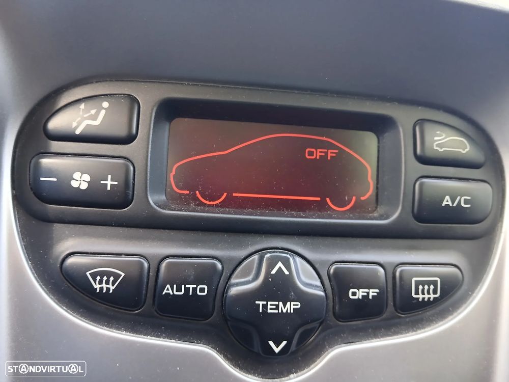 Peugeot 307 1.4 HDi Navtech - 11