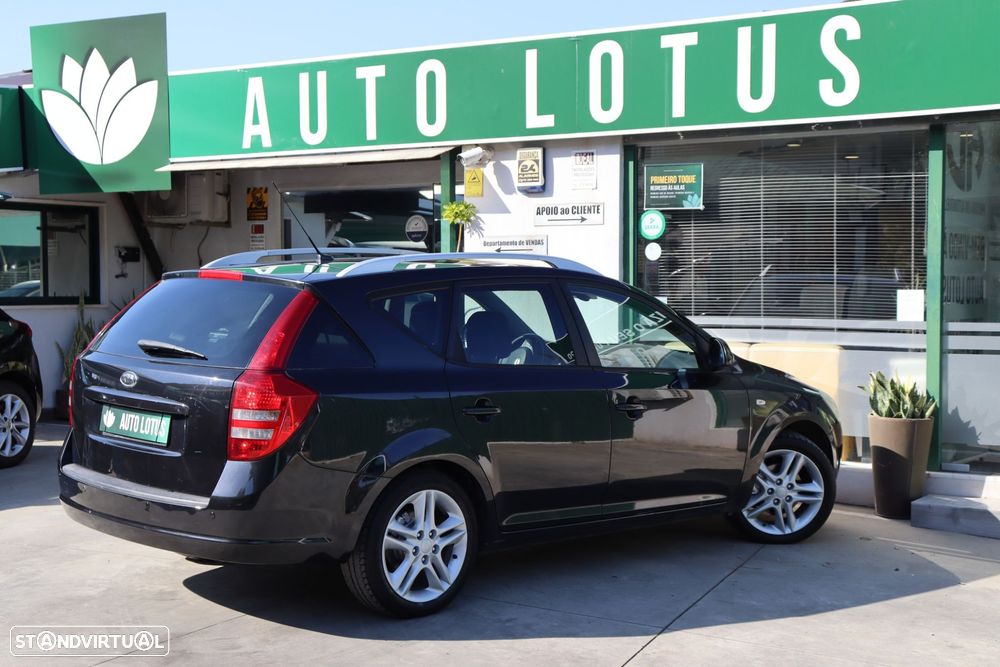 Kia Ceed SW 1.6 CRDi LX - 6