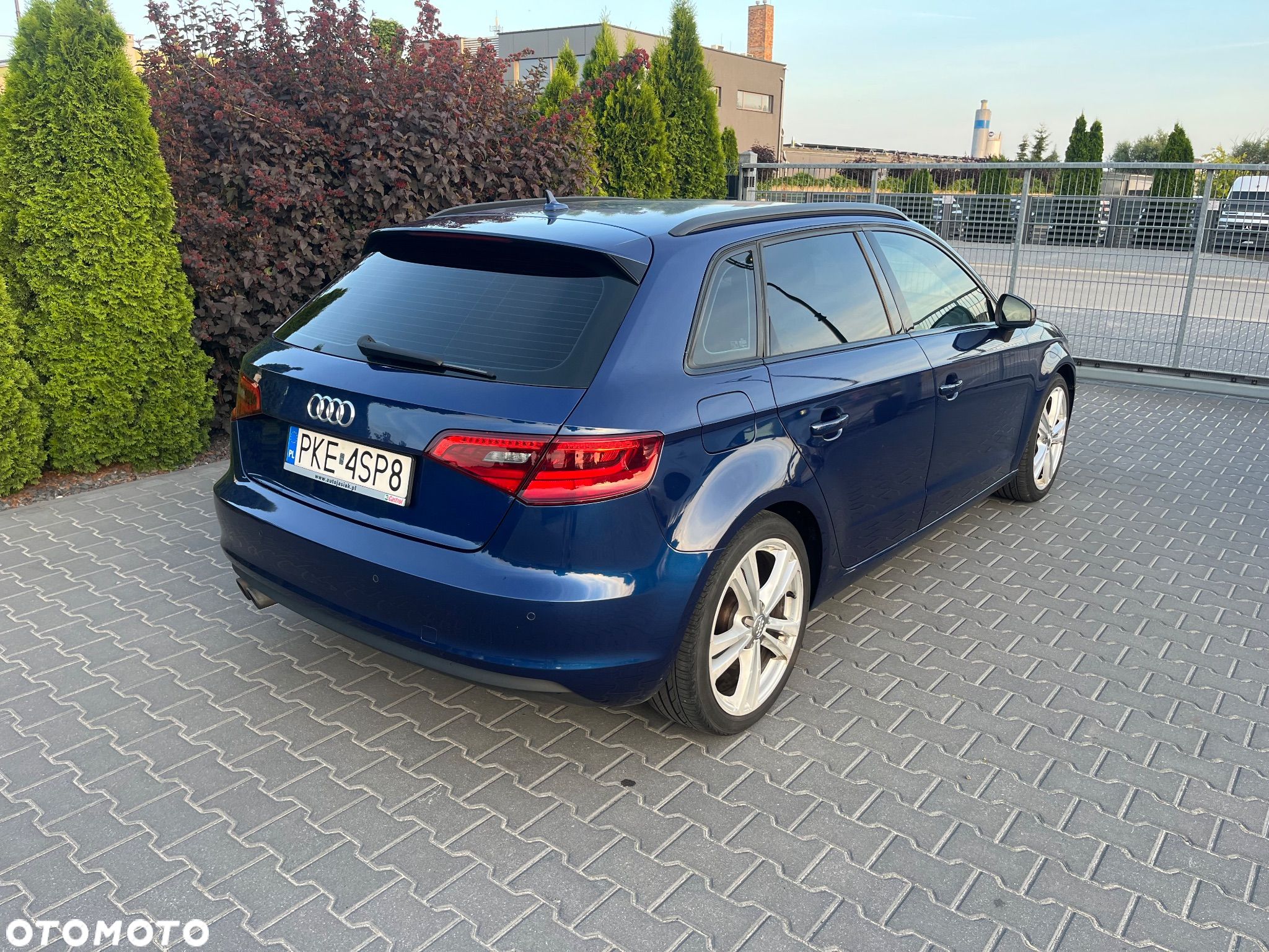 Audi A3 1.4 TFSI Attraction - 1