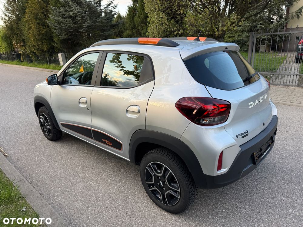 Dacia Spring Electric 45 Essential - 11