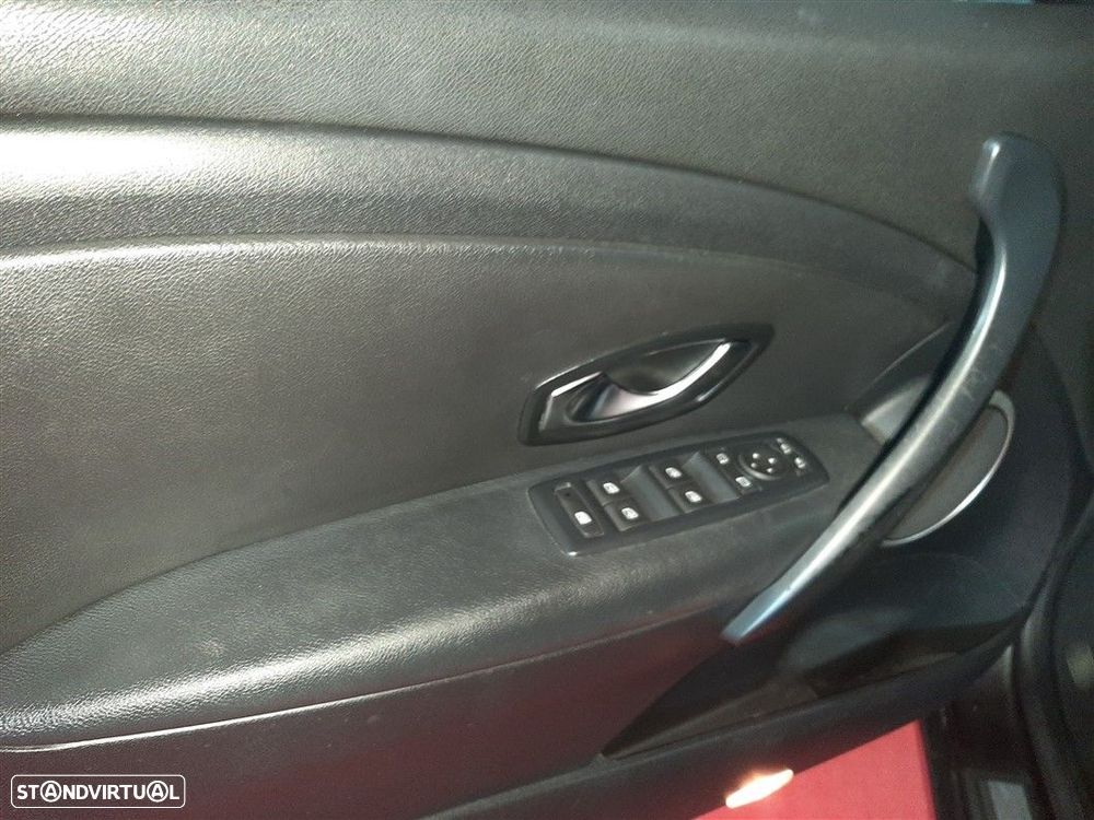 Renault Mégane Sport Tourer 1.5 dCi Dynamique S - 23