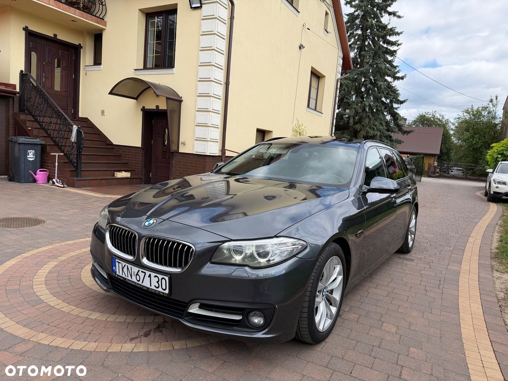 BMW Seria 5 525d Luxury Line - 12