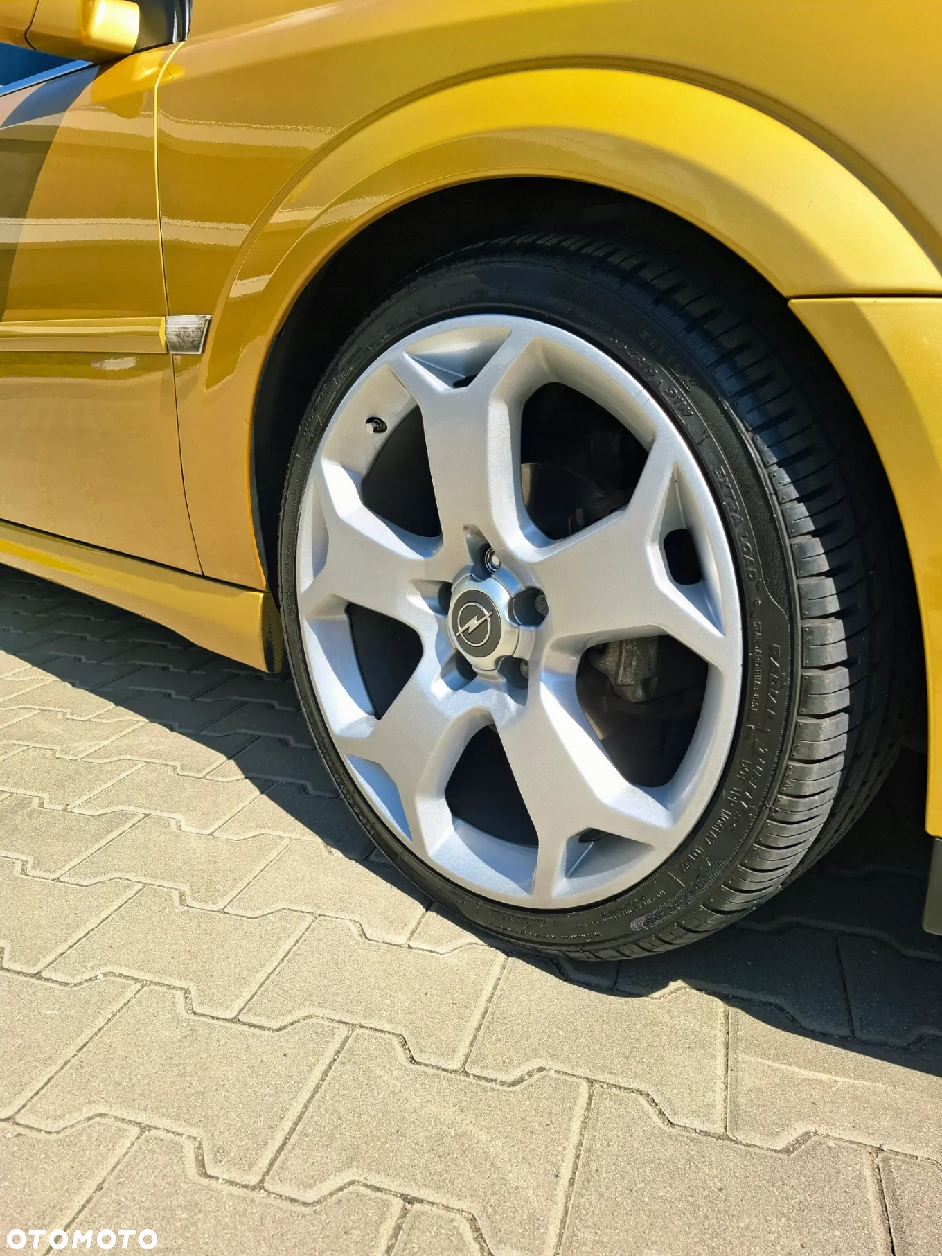 Opel Vectra GTS 2.2 ActiveSelect - 17