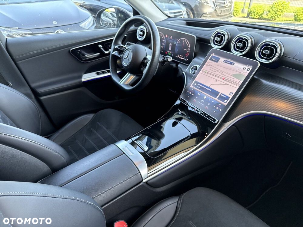 Mercedes-Benz GLC - 13