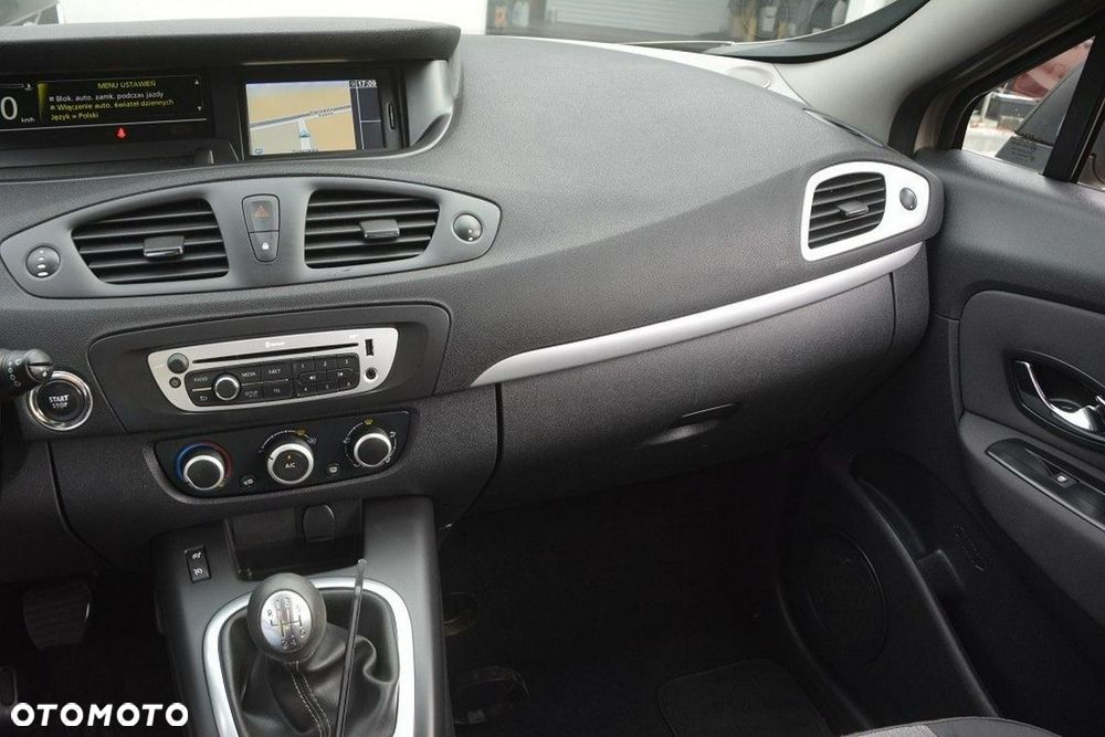Renault Scenic 1.2 TCe Energy Life EU6 - 24