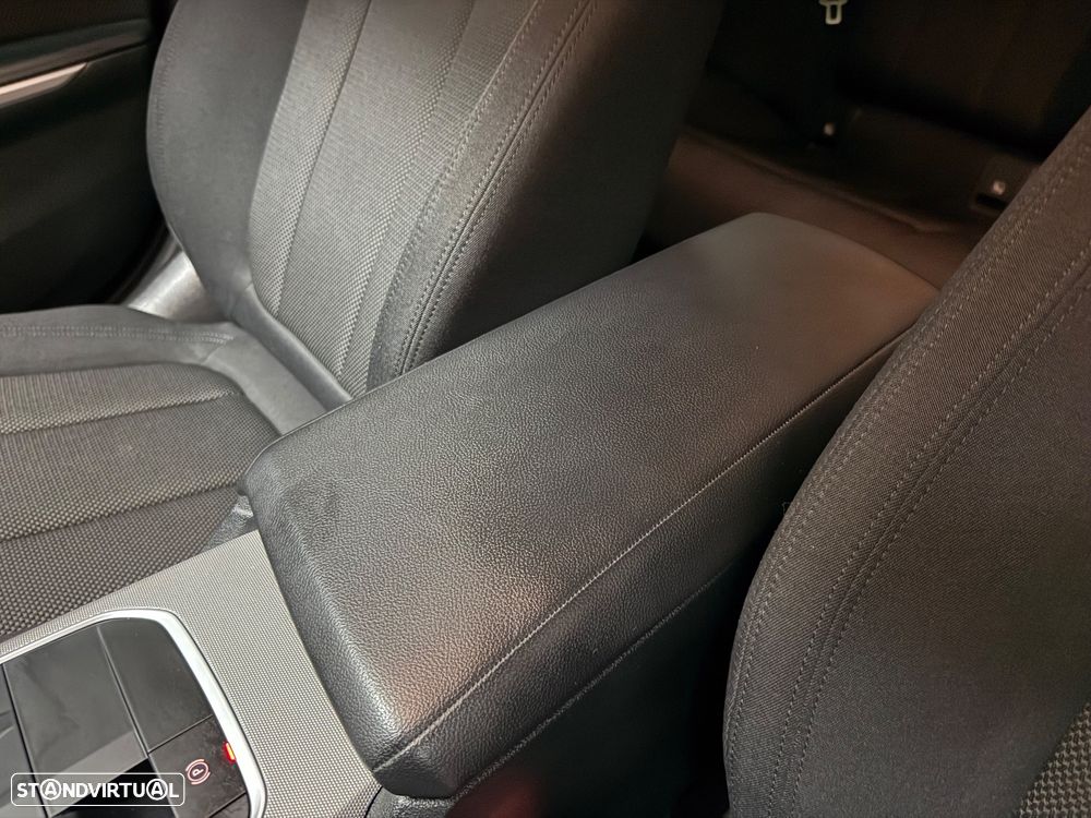 BMW 318 d Line Sport Auto - 15