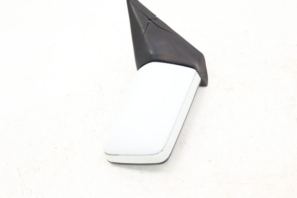 MERCEDES-BENZ W124 LUSTERKO LEWE - 5