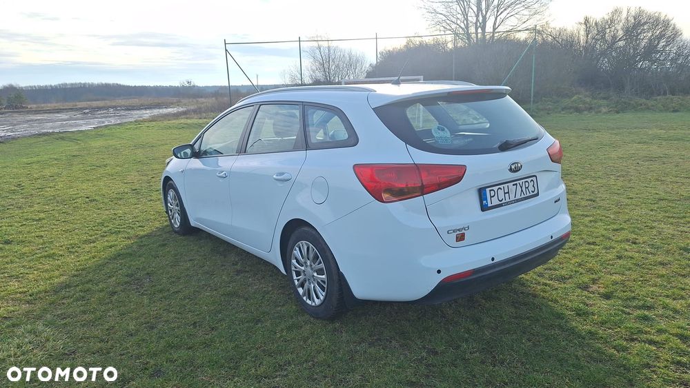 Kia Ceed 1.6 CRDi L - 2