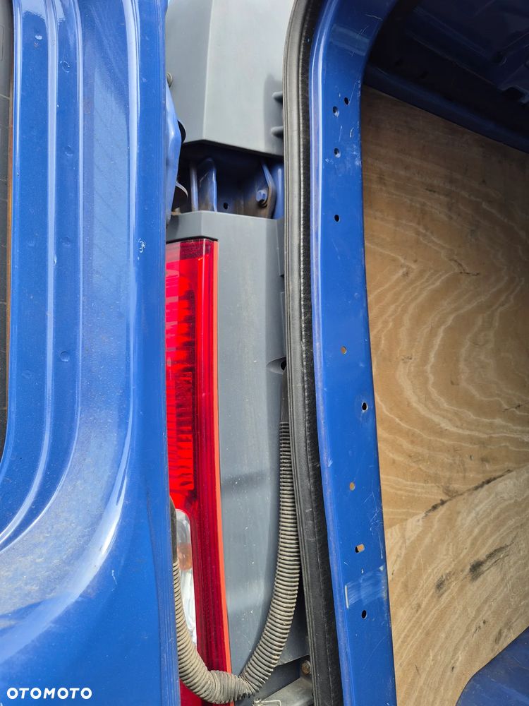 Renault Trafic - 13