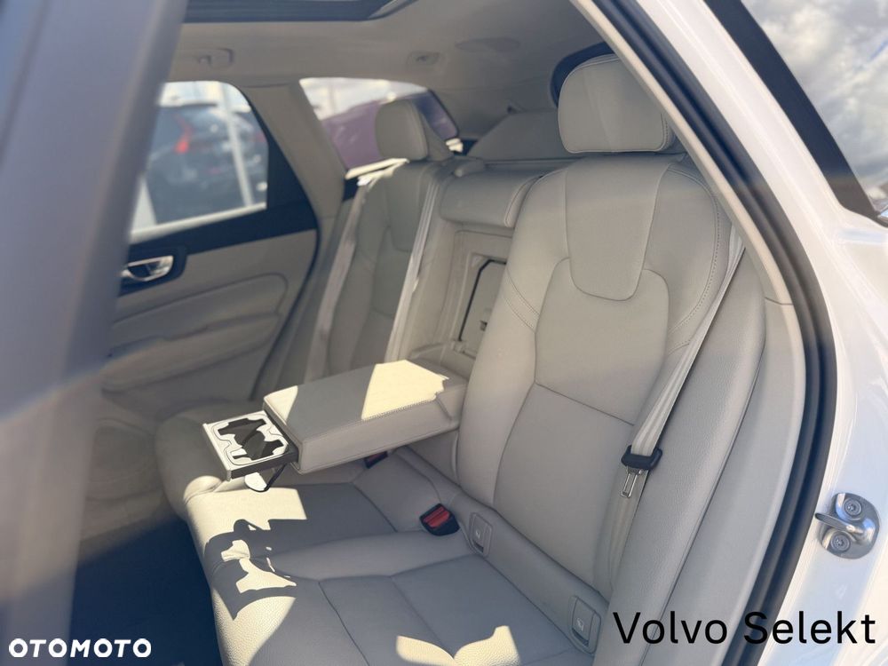 Volvo XC 60 - 28