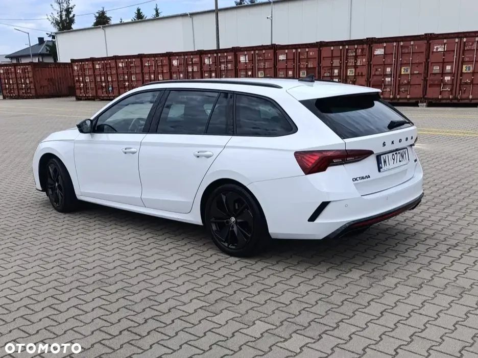 Skoda Octavia 2.0 TDI RS DSG - 3