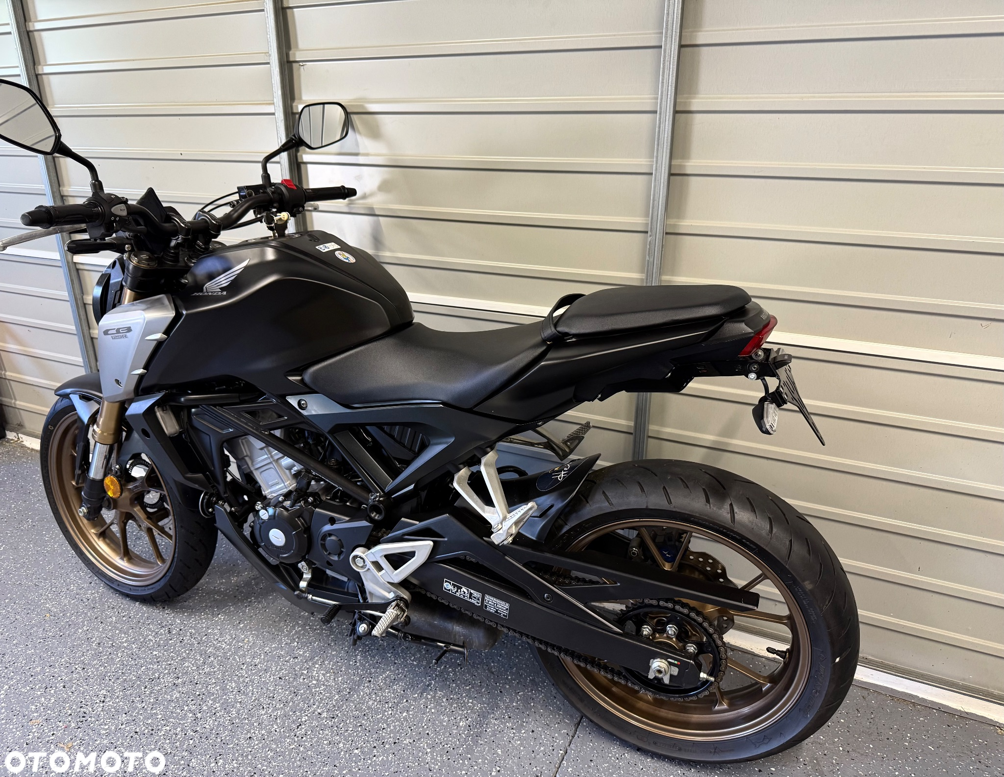 Honda CB - 7