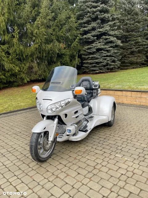 Honda GL - 8