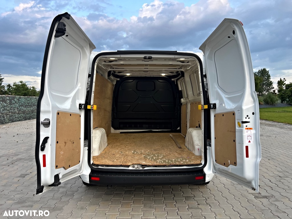Ford Transit Custom - 8