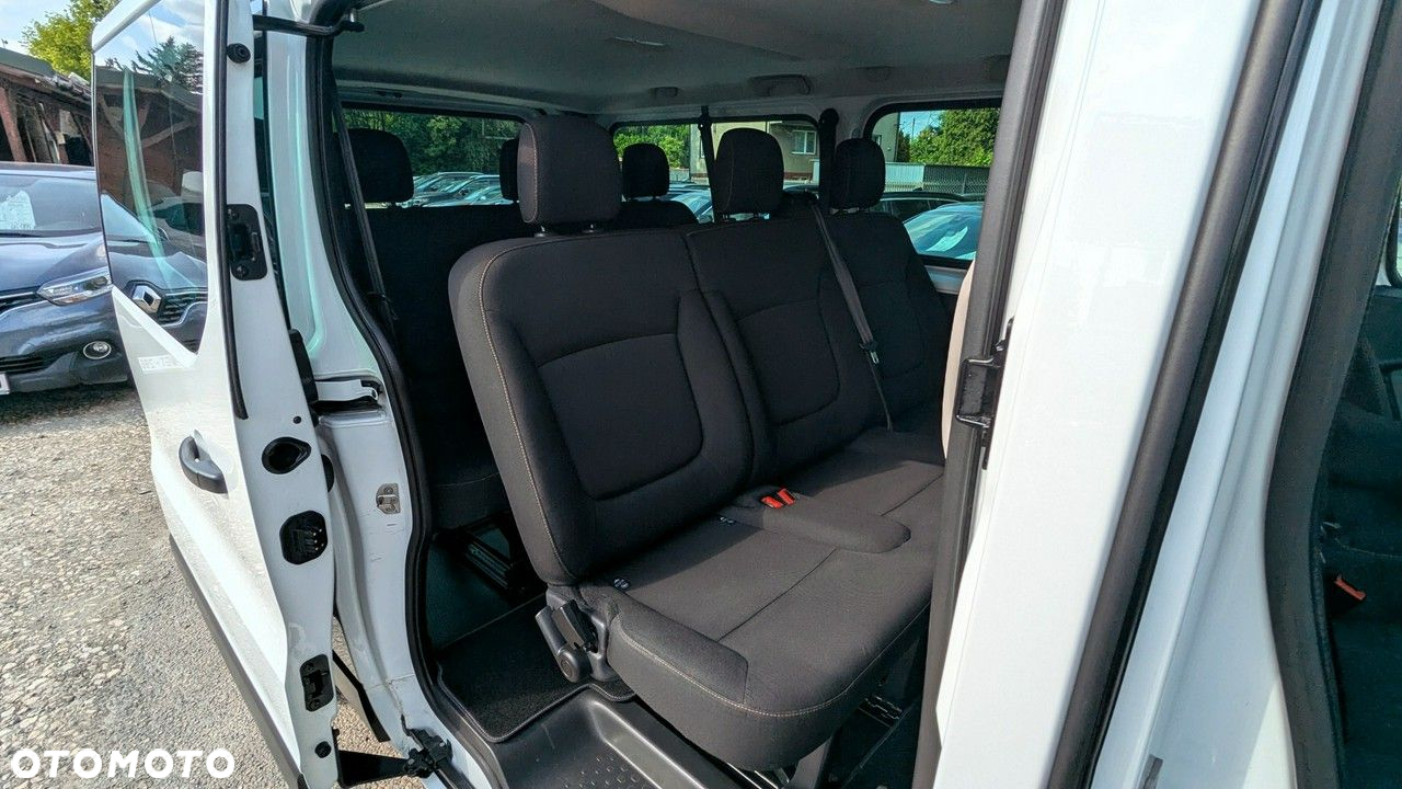 Renault Trafic - 19