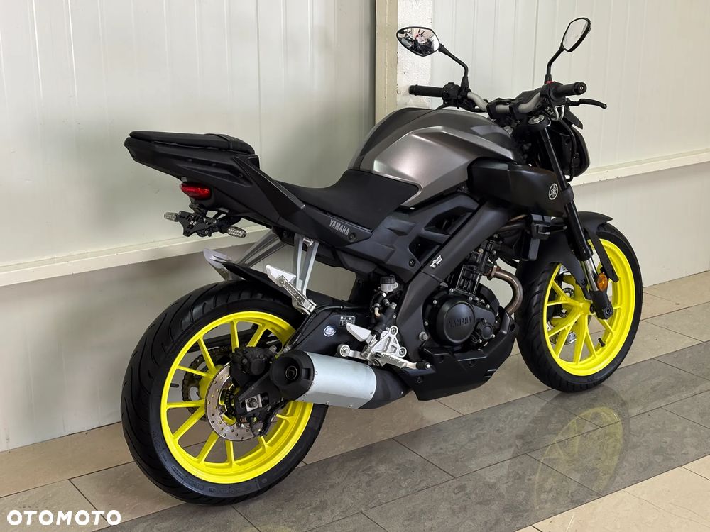 Yamaha MT - 6