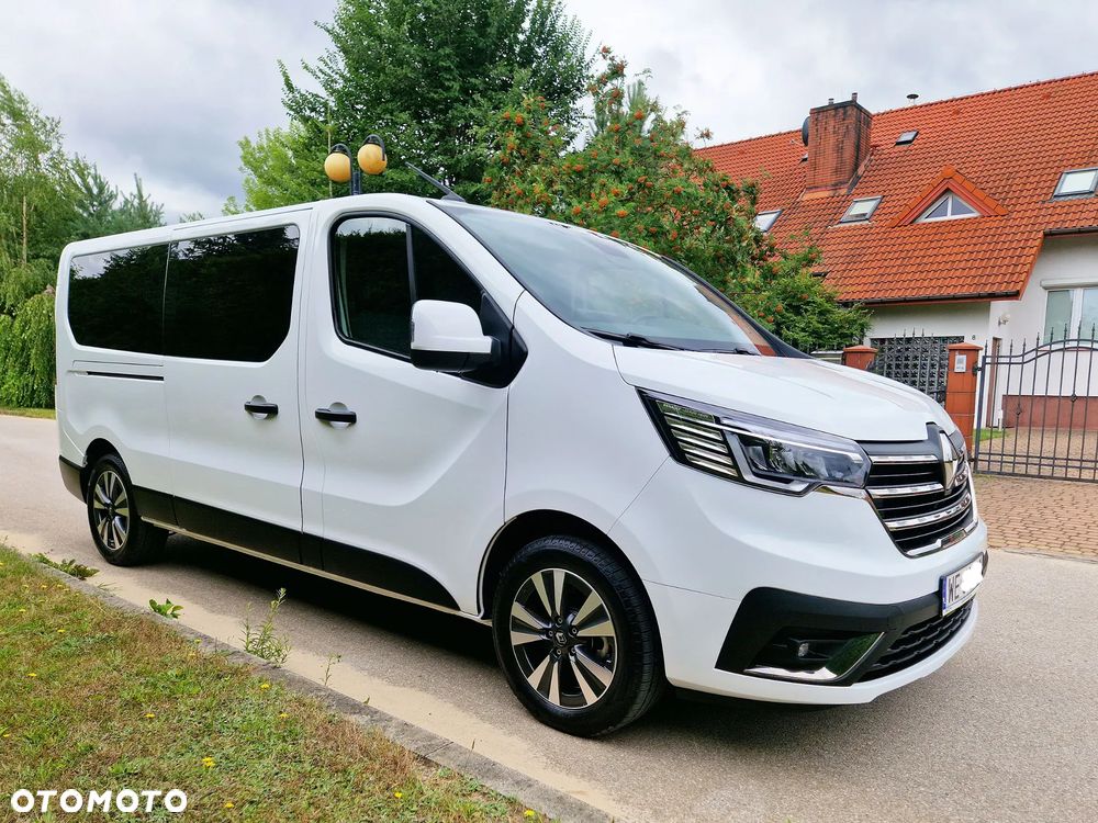 Renault Trafic 2.0 dCi - 17