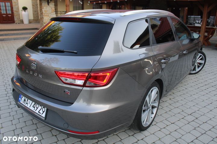Seat Leon 2.0 TDI DPF Ecomotive FR - 6