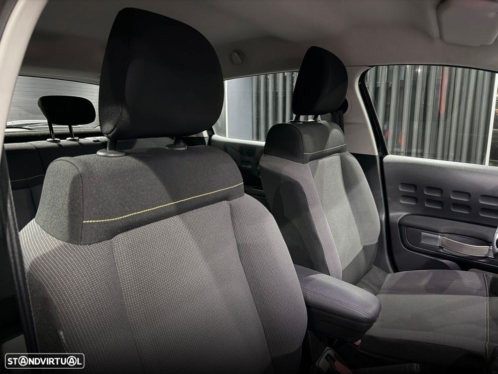 Citroën C3 1.2 PureTech Shine - 34