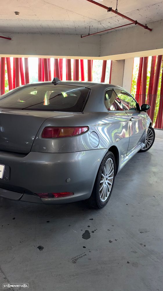 Alfa Romeo GT 1.9 JTD M-JET Progression - 30