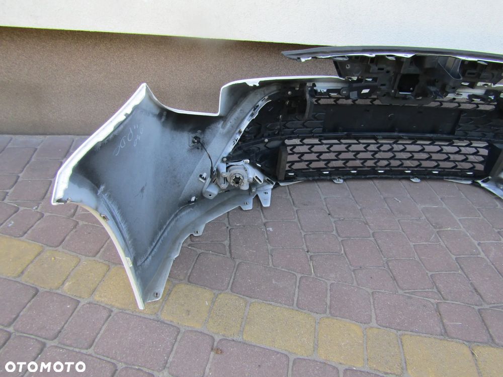 TOYOTA COROLLA E21 ZDERZAK PRZÓD LIFT 040 4PDC 23 25R - 4