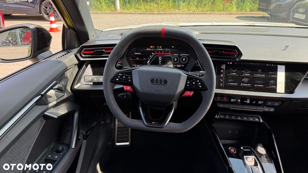 Audi RS3 Limousine - 20
