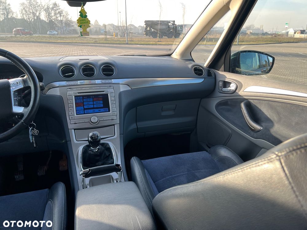 Ford S-Max 2.0 TDCi DPF Titanium - 10