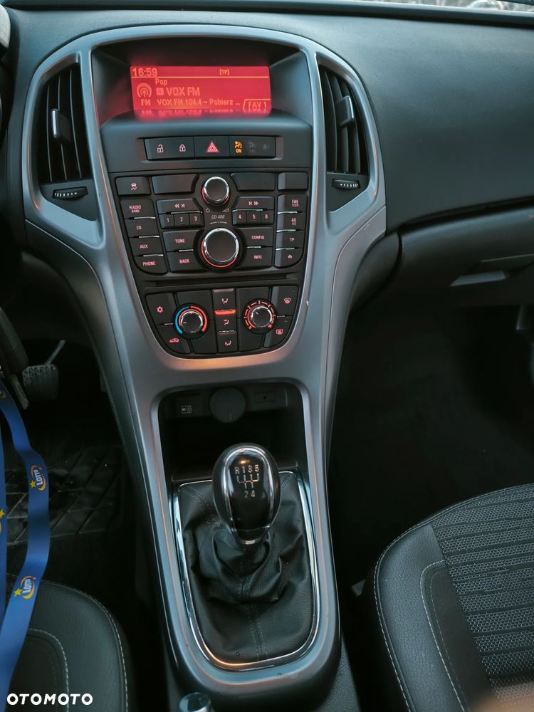 Opel Astra - 20