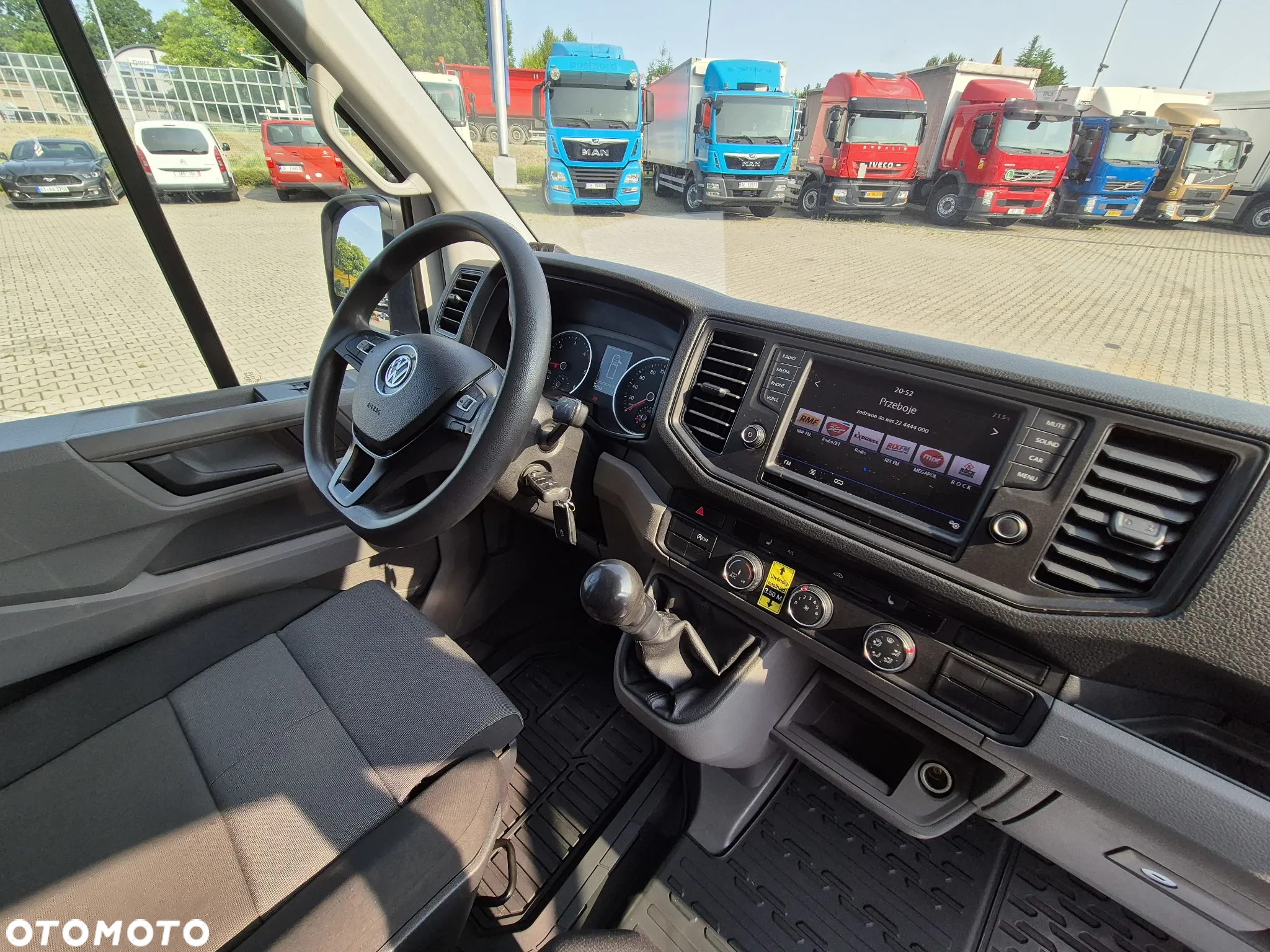 Volkswagen CRAFTER 2.0 TDi 177 / UNIKATOWY! / WYSOKI KONTENER / E6 / BEZWYPADKOWY / WINDA 750KG / WEBASTO - 21