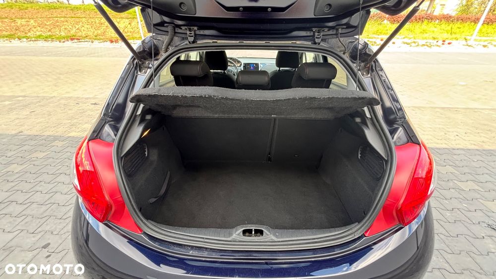 Peugeot 208 1.2 VTi Style - 10