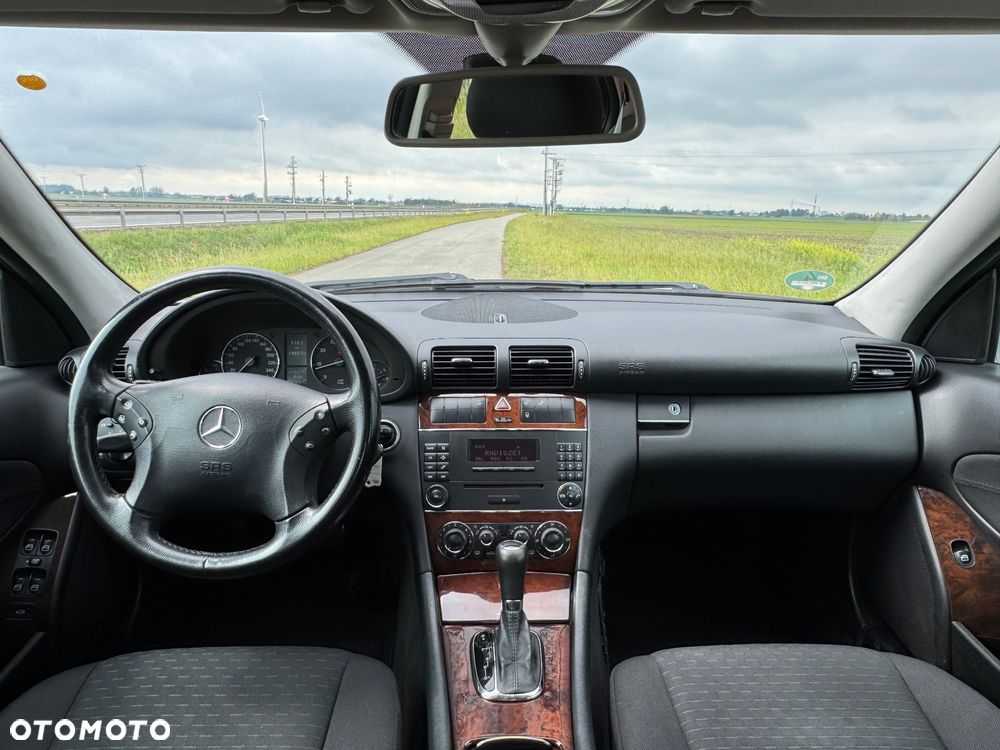 Mercedes-Benz Klasa C 200 Kompressor Automatik Elegance - 26