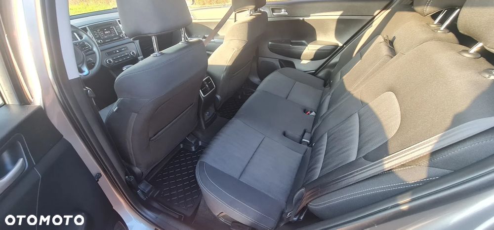 Kia Sportage ver-1-6-t--gdi-awd-dct-vision - 13