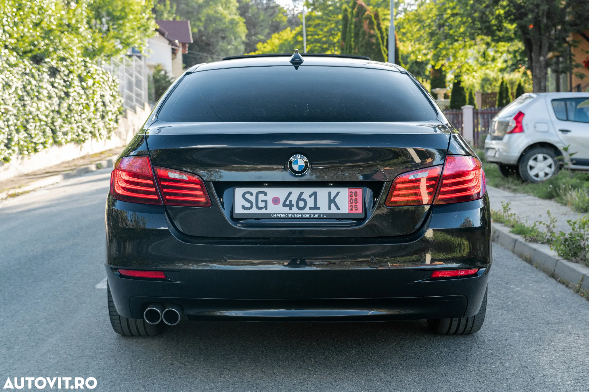 BMW Seria 5 520d xDrive - 18